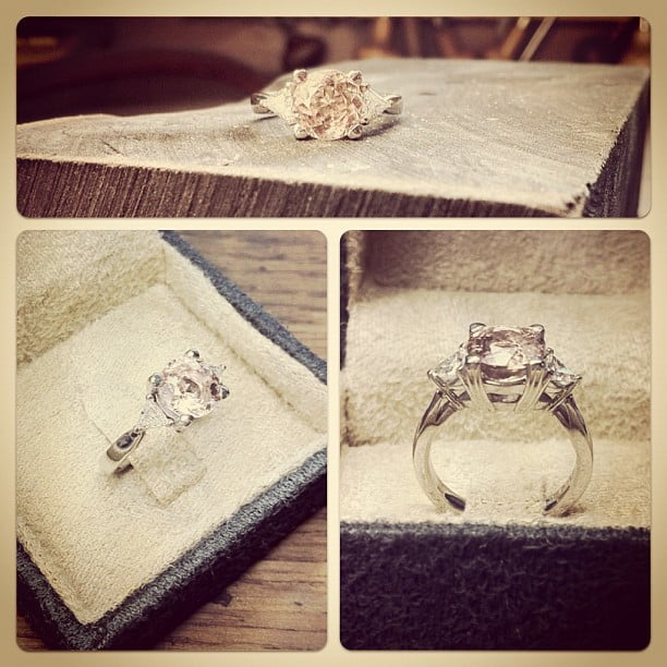 Morganitring med trilliantslipade diamanter